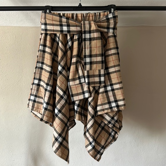 ASYMMETRICAL TARTAN HANDKERCHIEF SKIRT - Picture 1 of 2